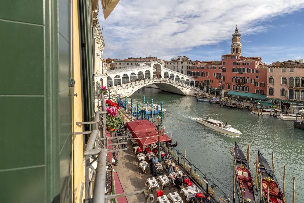 Rialto Grand Canal By Wonderful Italy Venesia Bagian luar foto